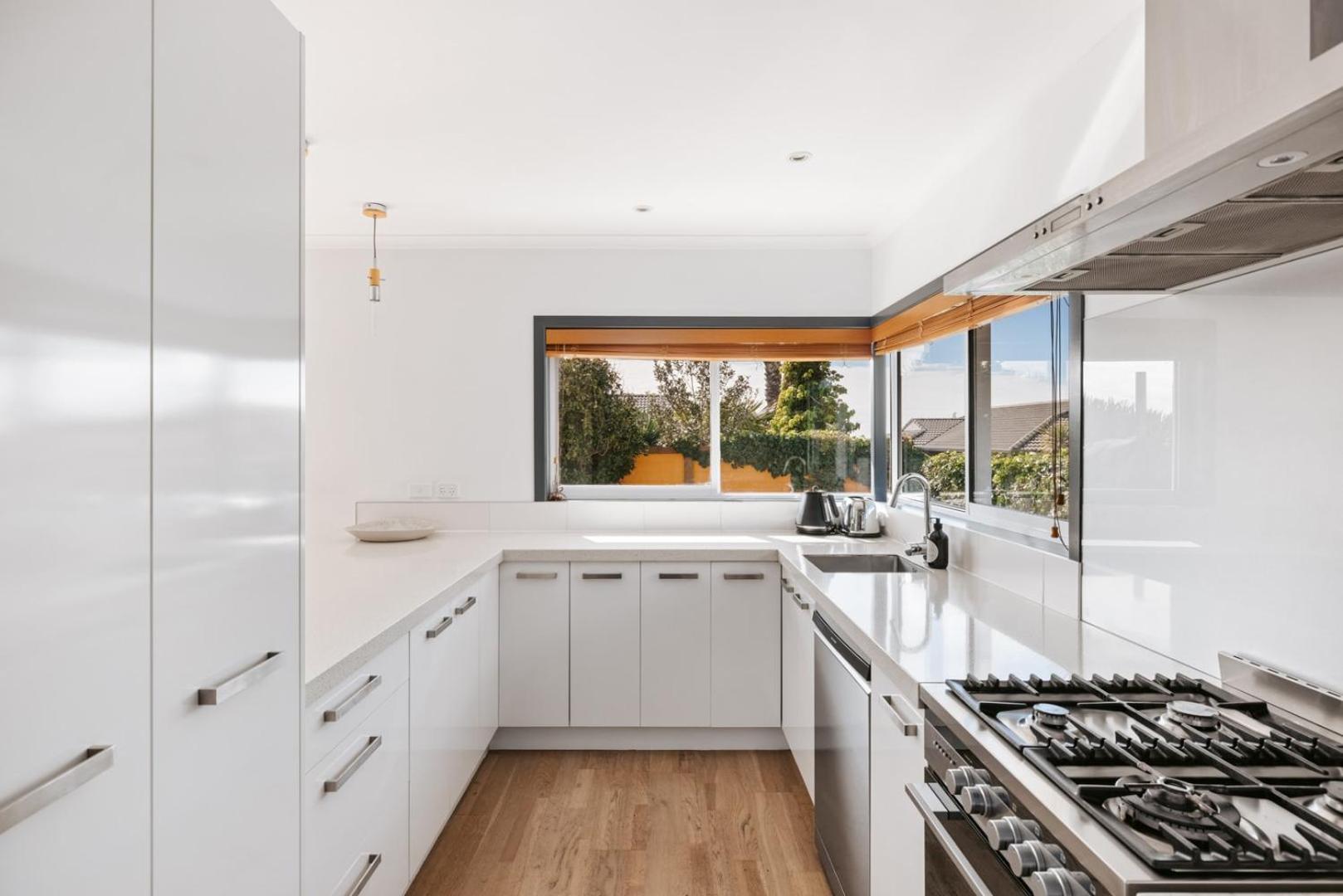 Seaside Beach Retreat - Outdoor Living Villa Mount Maunganui Exteriör bild
